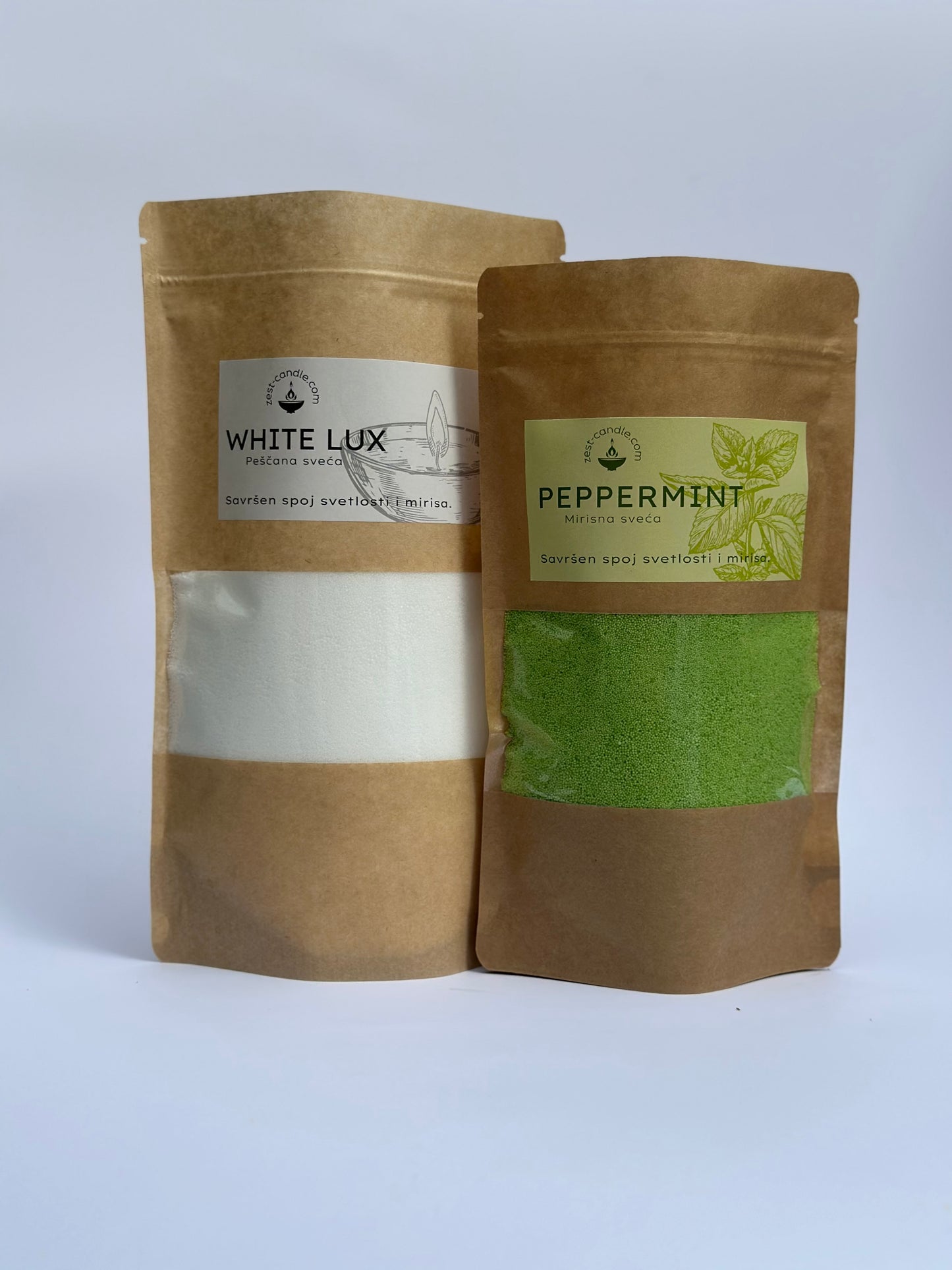 Set peščanih sveća: bela bez mirisa (600g) + mirisna po izboru (400g)
