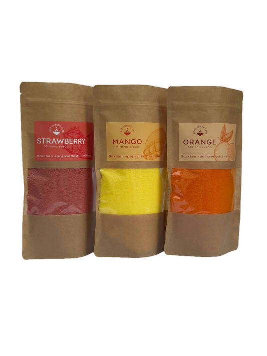 Mirisne sveće sa letnjim mirisima jagoda, mango, citrus. Savršeno za dom i svežinu prostora.