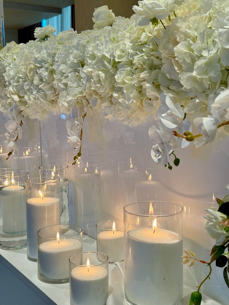 Dekoracija sa Zest Candle peščanim svećama u svečanoj sali Kristal.